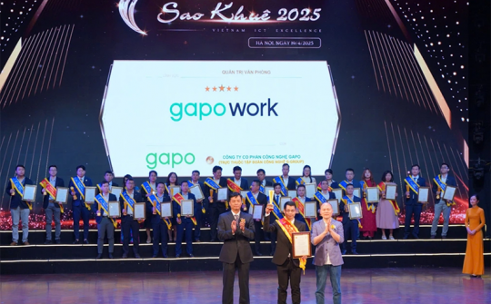Sao Khuê 2025 vinh danh GapoWork - Đột phá số hóa quản trị doanh nghiệp