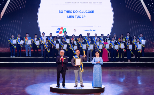 FPT được vinh danh Sao Khuê 2025 với Bộ theo dõi glucose liên tục 3P