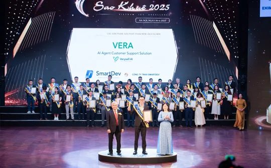 SmartDev và Verysell AI khẳng định vị thế tiên phong trong lĩnh vực ứng dụng AI với giải pháp VERA đạt giải Sao Khuê 2025
