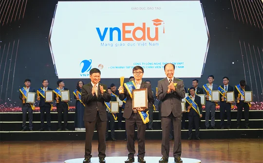 Hồ sơ số Giáo dục - vnEdu HSS: Giải pháp quản lý giáo dục toàn diện trong thời đại số