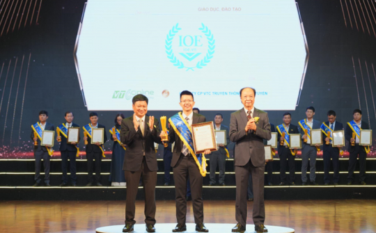 Giải thưởng Sao Khuê 2025 gọi tên IOE ở lĩnh vực Giáo dục - Đào tạo