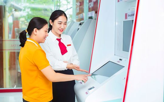 Agribank triển khai Chương trình “Bình dân học vụ số”: Lan tỏa tri thức - Tiên phong chuyển đổi số ngành ngân hàng