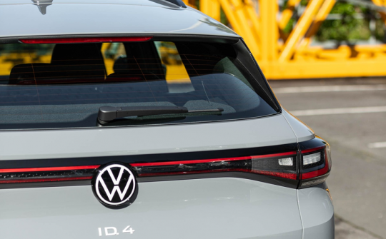 Volkswagen áp đảo thị trường xe điện tại Đức