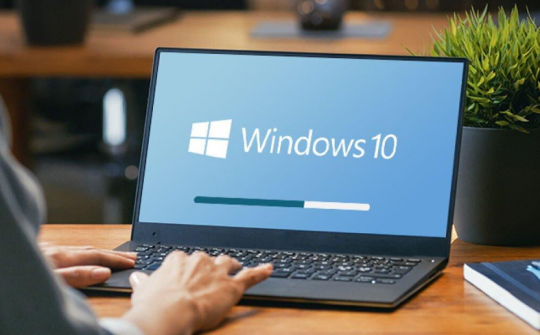 Người dùng kiện Microsoft vì 'khai tử' Windows 10