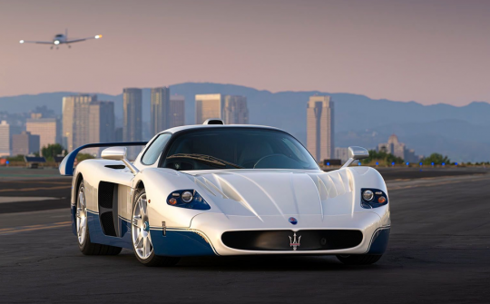 Maserati MC12 Stradale có giá dự kiến lên tới 5,5 triệu USD