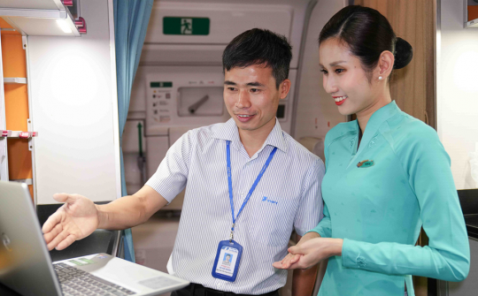 Vietnam Airlines thử nghiệm dịch vụ kết nối Internet trên máy bay