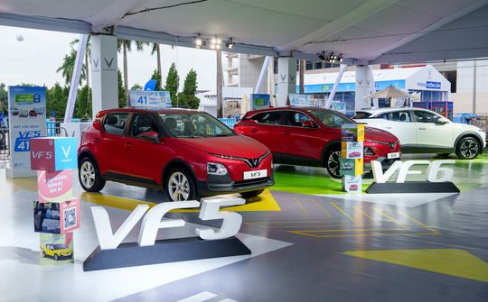 Hơn 175.000 xe ô tô điện VinFast được bán ra trong năm 2025