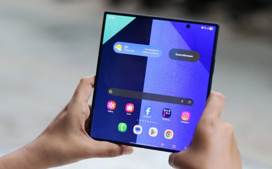 Smartphone màn hình gập liệu có là tương lai của thiết bị di động?