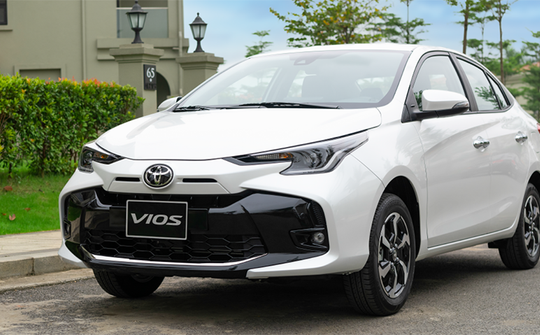 Vios 22 năm sát cánh cùng tài xế Việt