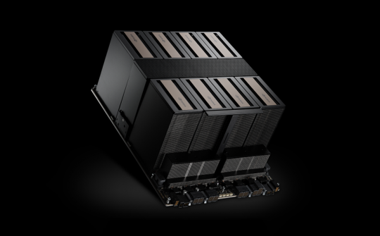 FPT trang bị NVIDIA HGX B300, phát triển AI suy luận