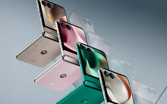 Motorola Razr 2026 sắp ra mắt với giá khởi điểm 800 USD