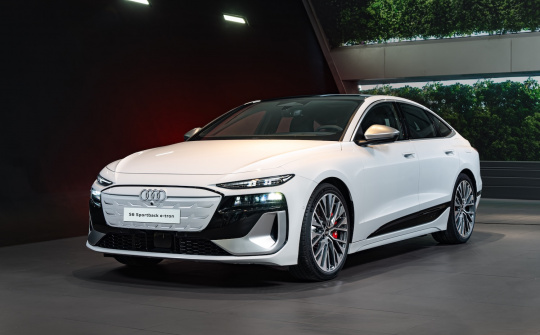 Cận cảnh Audi S6 Sportback e-tron – mẫu xe S thuần điện đầu tiên tại việt nam
