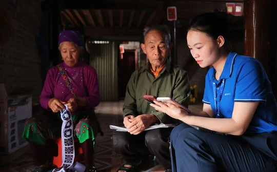 Chuyện “Đến từng nhà, rà từng thuê bao” cần xác thực ở bản