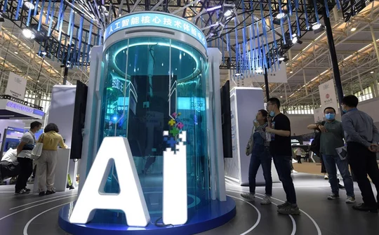 AI chính thức lấn lướt con người về lưu lượng truy cập Internet