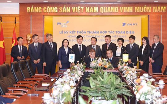 PVcomBank và VNPT hợp tác chiến lược, kết nối sức mạnh tài chính và công nghệ số