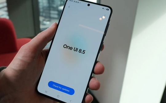 Smartphone giá rẻ Galaxy A15 đã được cập nhật lên One UI 8.5