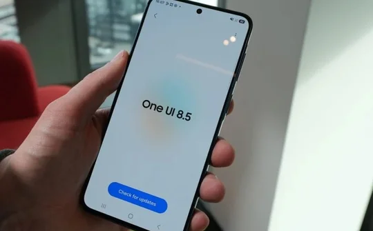 Smartphone giá rẻ Galaxy A15 đã được cập nhật lên One UI 8.5