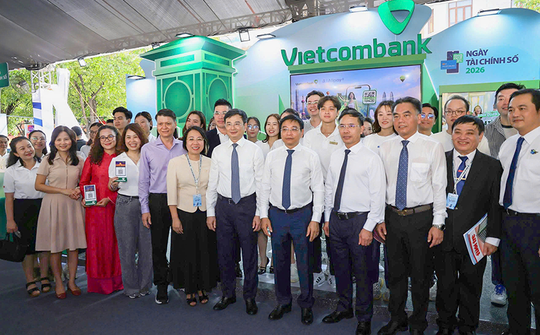 Vietcombank đồng hành phát triển tài chính số toàn diện đến cộng đồng