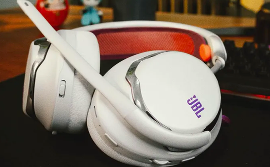 JBL ra mắt bộ đôi tai nghe dành cho game tại thị trường Việt Nam
