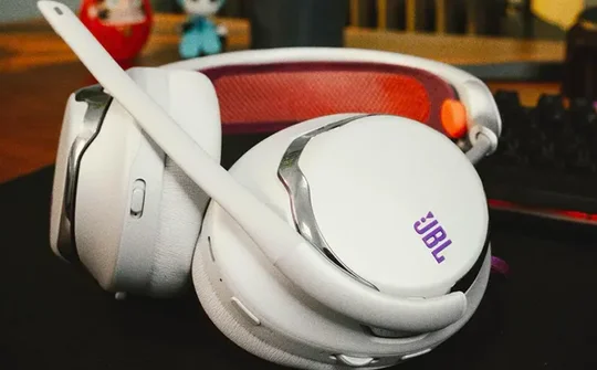 JBL ra mắt bộ đôi tai nghe dành cho game tại thị trường Việt Nam