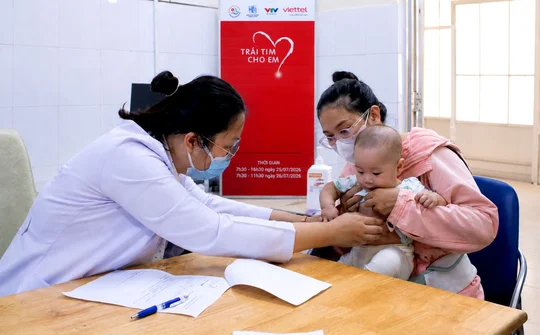 “Trái tim cho em” đến với Khánh Hòa, khám sàng lọc cho hơn 600 trẻ