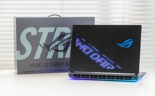 ASUS Republic of Gamers ra mắt ROG Strix SCAR 18 2026 tại Việt Nam