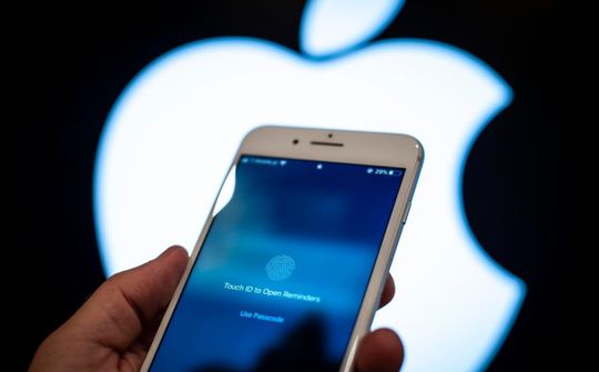 Apple gặp khó khi đưa Touch ID trở lại iPhone