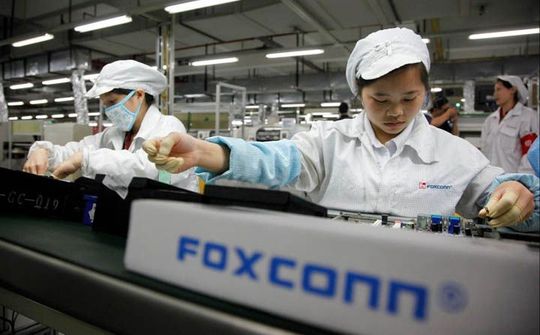 Foxconn hợp tác với NXP Semiconductors để phát triển ô tô điện