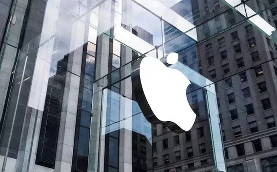 Thị trường máy tính lao dốc, doanh số Apple vẫn tăng hơn 40%