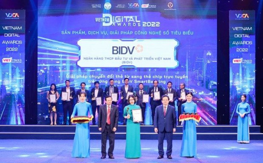 BIDV nhận giải thưởng Chuyển đổi số Việt Nam 2022