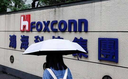 Foxconn muốn chuyển hướng sản xuất iPhone ra khỏi Trung Quốc