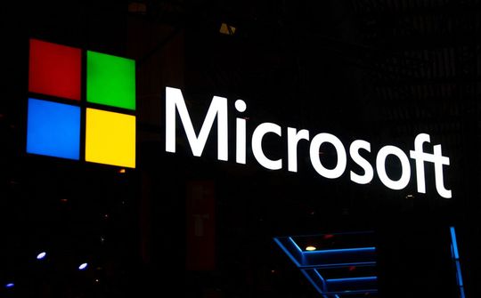 Microsoft xác nhận làm 65.000 công ty bị rò rỉ dữ liệu