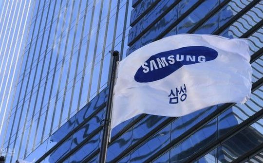 Lợi nhuận hoạt động của Samsung Electronics giảm hơn 30%