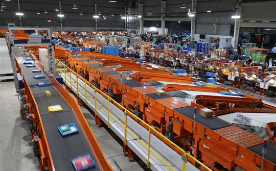 Thương mại điện tử đóng góp lớn cho tăng trưởng kinh tế số của Việt Nam