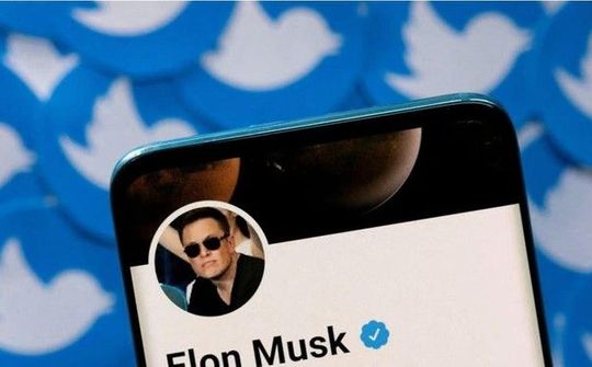Twitter tái khởi động chiến dịch bán tích xanh