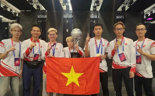 Việt Nam vô địch giải PUBG Mobile toàn cầu