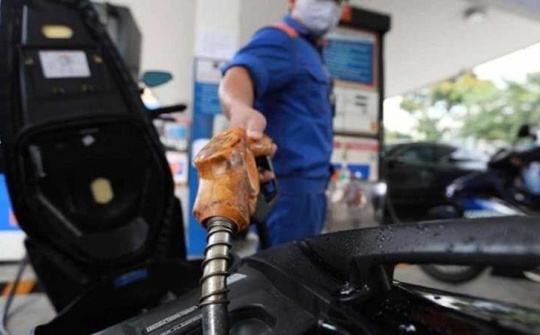 Giá xăng, dầu đồng loạt tăng từ chiều nay 11/10