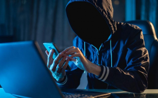 Giả giọng giám đốc, tin tặc lừa lấy 35 triệu USD