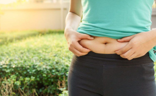 Những bài tập giảm mỡ bụng cho "mùa" giãn cách xã hội