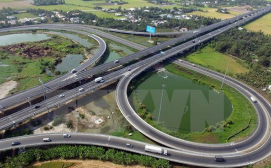 Hoàn thành 2 vành đai Hà Nội, TPHCM cùng 3 tuyến cao tốc trong nhiệm kỳ 2021