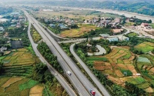 Chính phủ “trao quyền” cho Quảng Trị triển khai cao tốc Cam Lộ