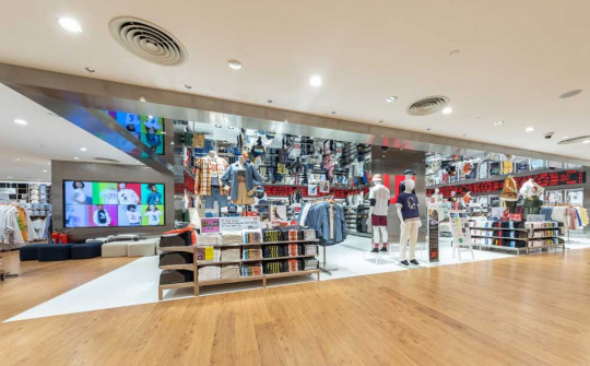 UNIQLO SAIGON CENTRE ra mắt tưng bừng với nhiều trải nghiệm mới