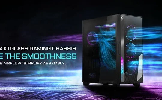 GIGABYTE trình làng thùng máy chơi game mới – AORUS C500 GLASS