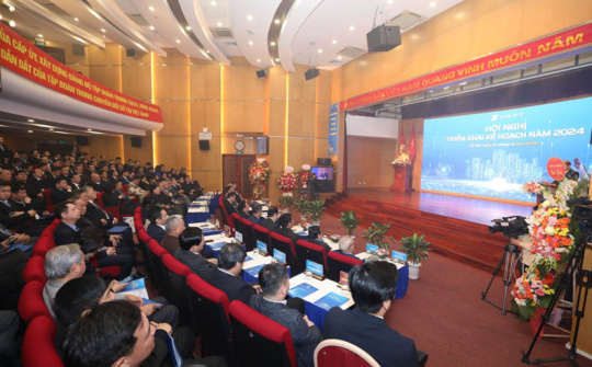 Vượt dự toán thu ngân sách Nhà nước năm 2023