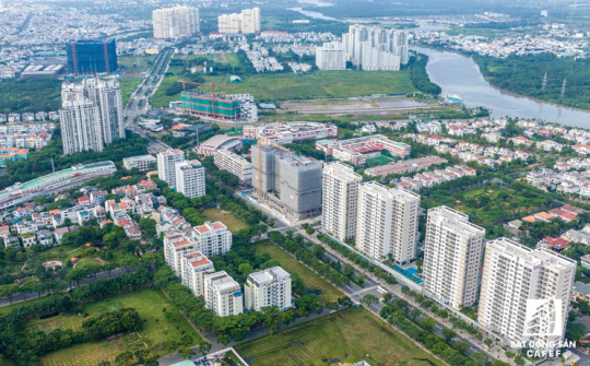 Dồn lực vào bất động sản để tăng trưởng kinh tế?