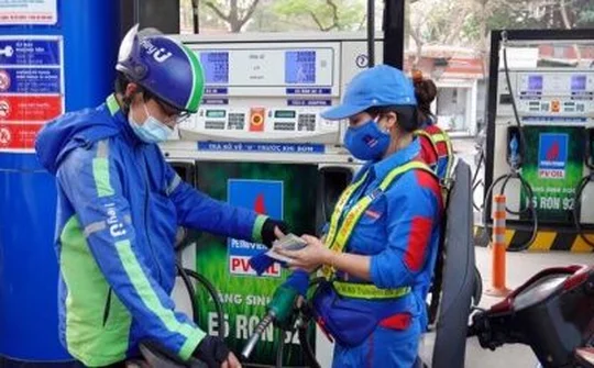 Vì sao chưa thể bỏ thuế tiêu thụ đặc biệt đối với xăng?