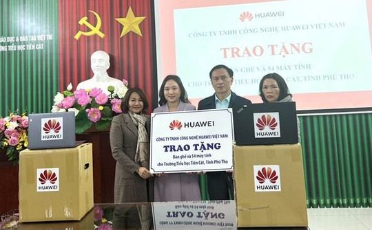 Huawei Việt Nam đưa công nghệ trong giáo dục đến vùng cao