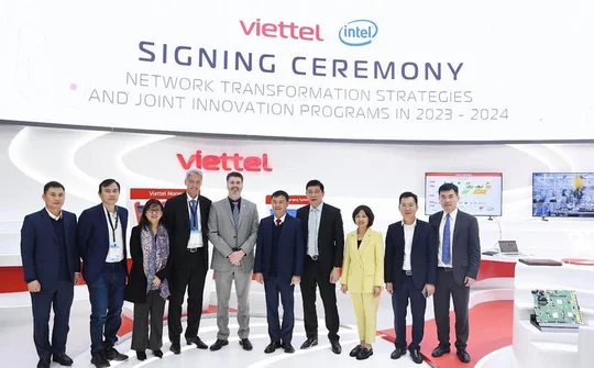 Viettel và Intel ký kết MOU tại MWC 2023 về hợp tác phát triển công nghệ Hạ tầng số