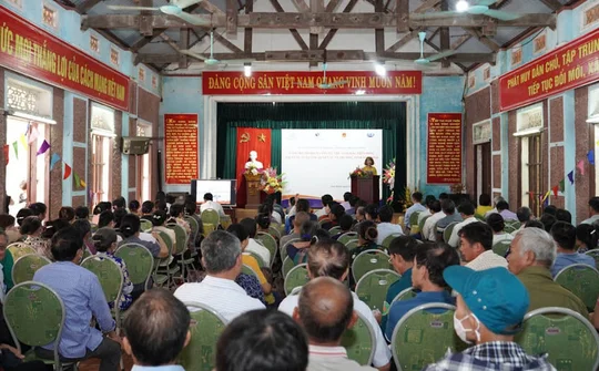 Nam Định công bố thí điểm công cụ thu gom rác trên sông tại huyện Xuân Trường