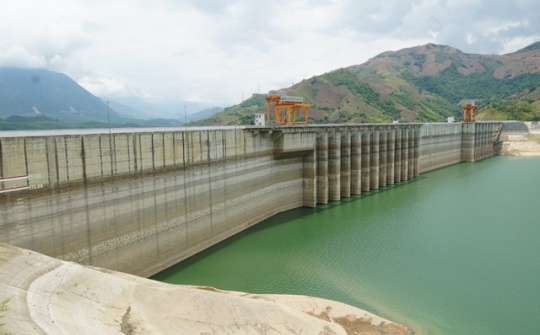 Thủy điện hụt công suất 5.000 MW, miền Bắc tiếp tục phải cắt điện